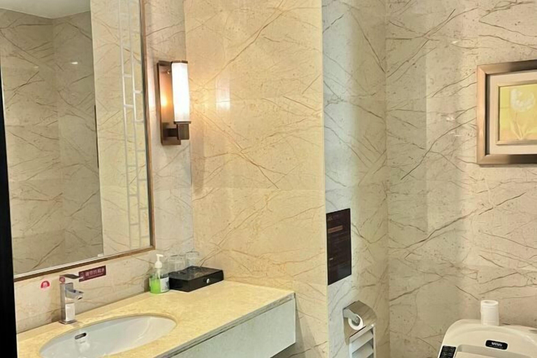 Bathroom, Jiaqi Landscape Hotel, Chizhou
