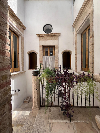 Exterior & Views 2, B&B Palazzo de Matteis, Foggia