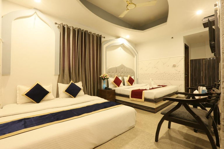 Bedroom 4, Hotel Shree Shakti, Katra, Reasi