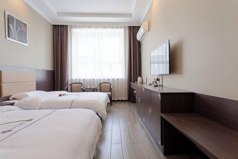 Bedroom 5, Linjianglou Hotel, Hanzhong