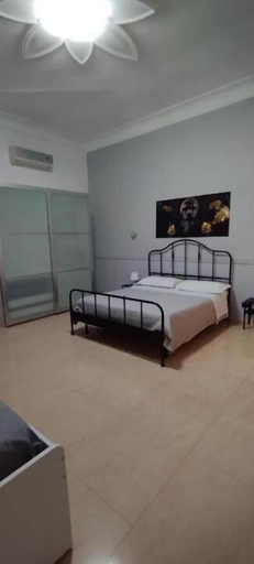 Room 2, bnbnancy, Napoli