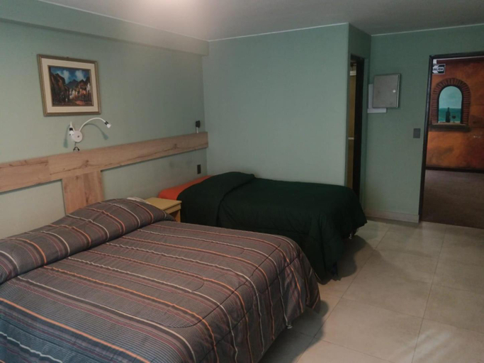 Bedroom 2, Berlina Hotel, Pedro Domingo Murillo