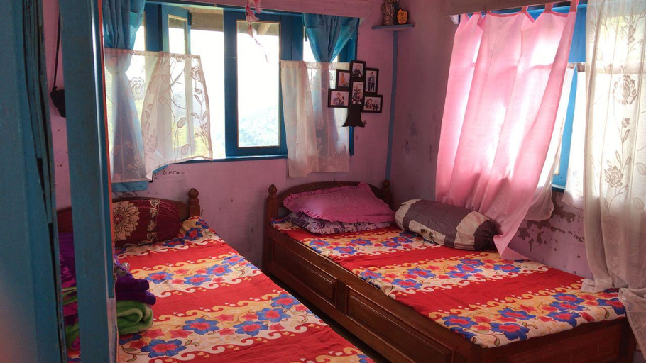 Bedroom 2, Lippohochha Homestay, Darjiling