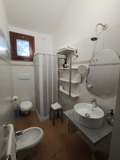Bathroom 5, Guesthouse Pintadera, Sassari