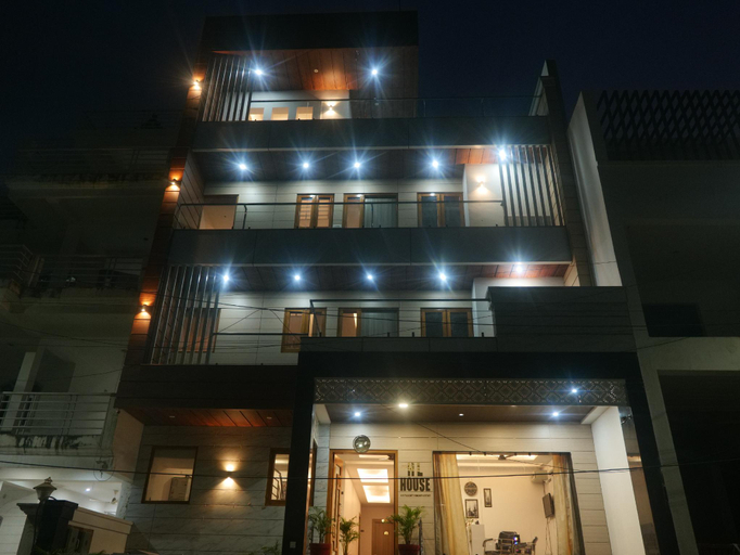 Others 5, Hotel Silver Bliss, Lucknow