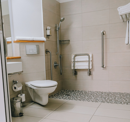 Bathroom 5, The Riverside Hotel, eThekwini