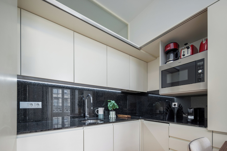Private kitchen 4, Aspasios Trindade Apartments, Porto