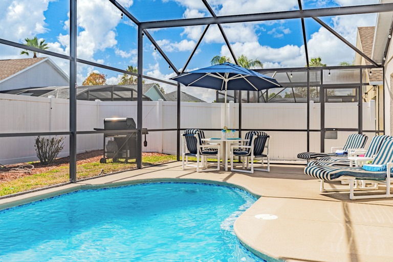 BBQ/picnic area, 5BR Villa Private Pool & Game Room, Osceola