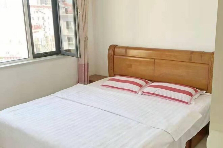 Bedroom 3, Jinshatan Family Hostel, Qingdao