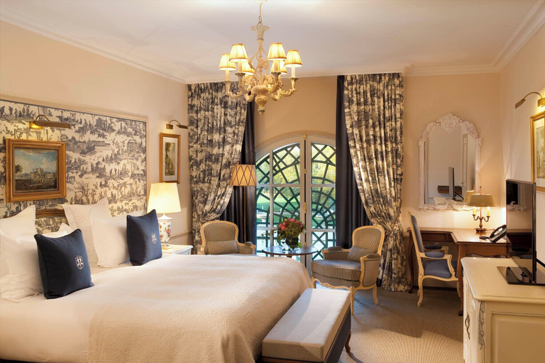 Bedroom 3, Auberge du Jeu de Paume, Oise