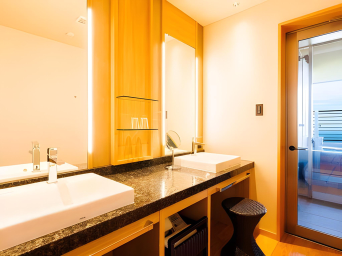 Bathroom 5, KAMENOI HOTEL IZUKOGEN, Itō