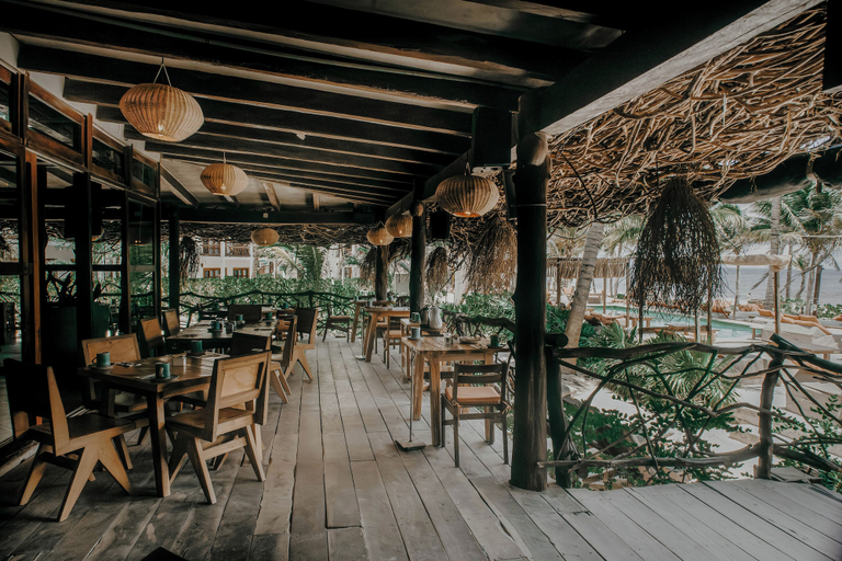 Food & Drinks 5, Mía Tulum Beachfront Resort - Ocean View Suites and Beach Club, Cozumel