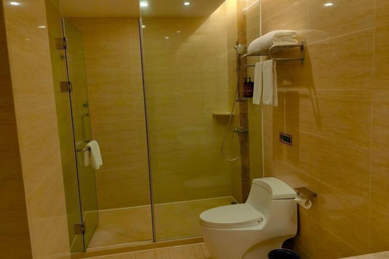 Bathroom 4, Vienna Hotel (Huidong Jilong), Huizhou