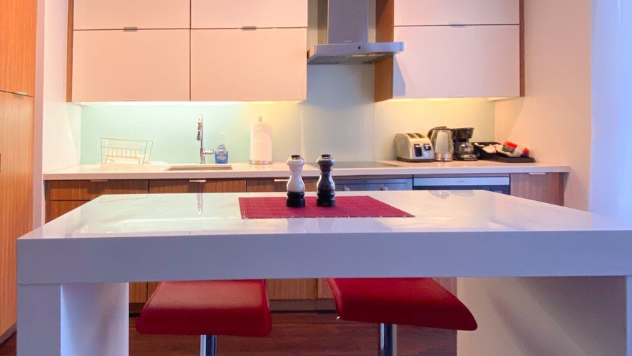 Private kitchen 3, The Delta District Stay, Toronto