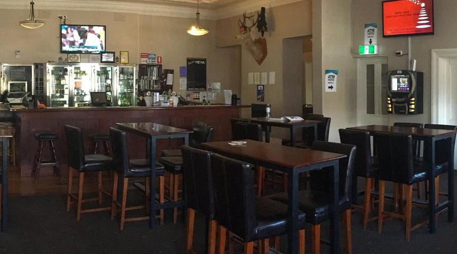 Food & Drinks 4, white hart hotel murrurundi, Upper Hunter Shire