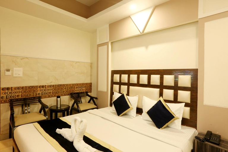 Bedroom 2, Hotel Shree Shakti Katra, Reasi