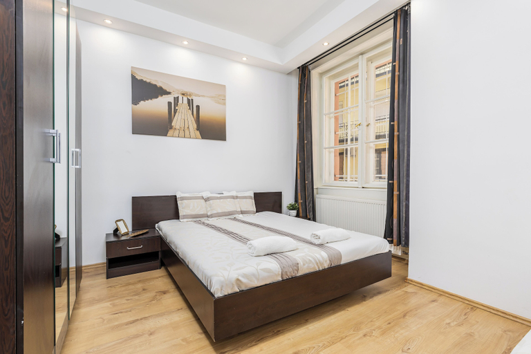 Bedroom 3, Real Apartments Kertesz, Budapesti