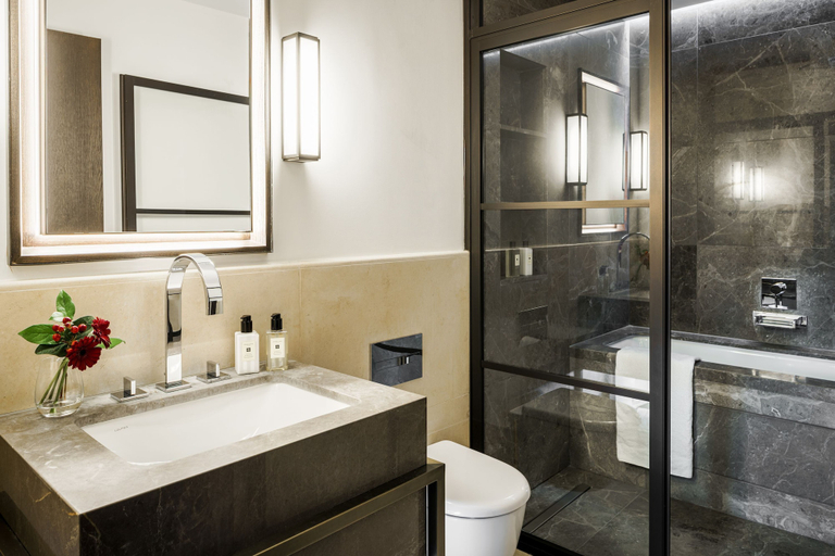 Bathroom 4, 3-bed Rooftop Penthouse, London