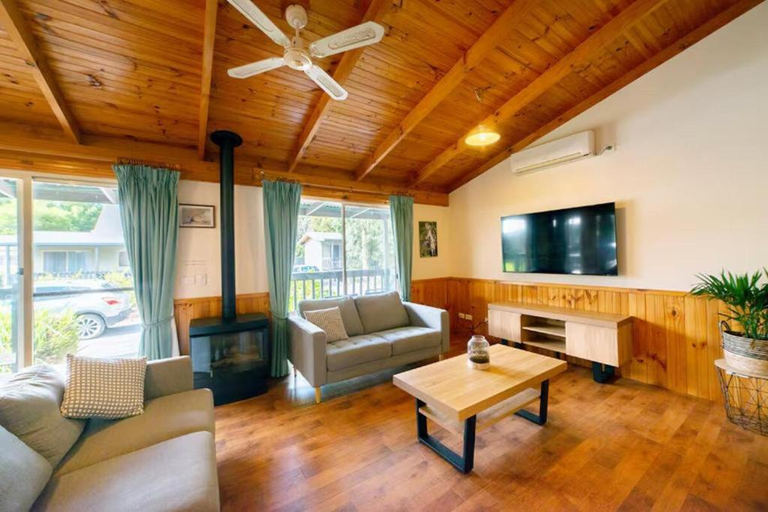 Others 5, Awonga Cottages, N. Grampians  - Stawell