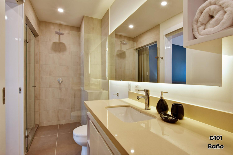 Bathroom 2, Granada Executive Suites, Santiago de Cali