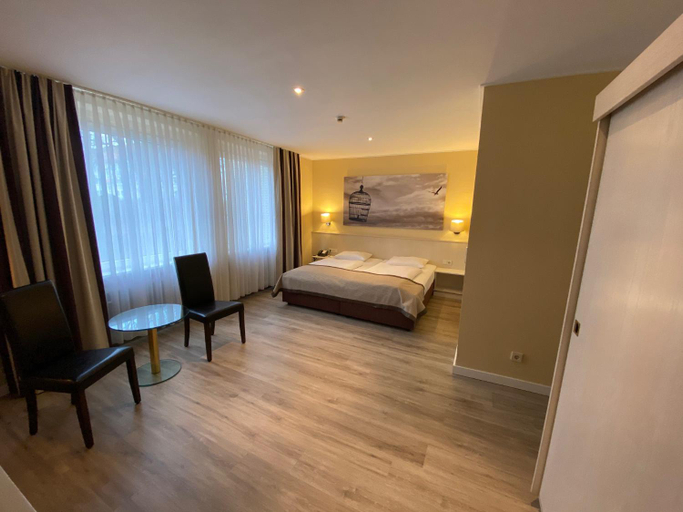 Bedroom 4, Park Hotel Hamburg Arena, Hamburg