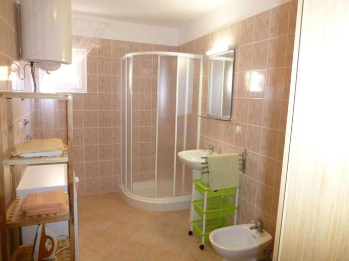Bathroom 2, Apartment Ivan, Dobrinj