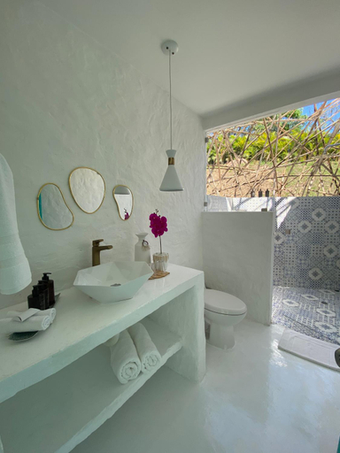 Bathroom 2, IslaVerde Hotel, La Mesa
