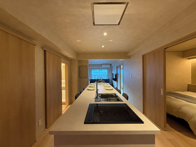 Others 4, Ishiki Building, Hiroshima