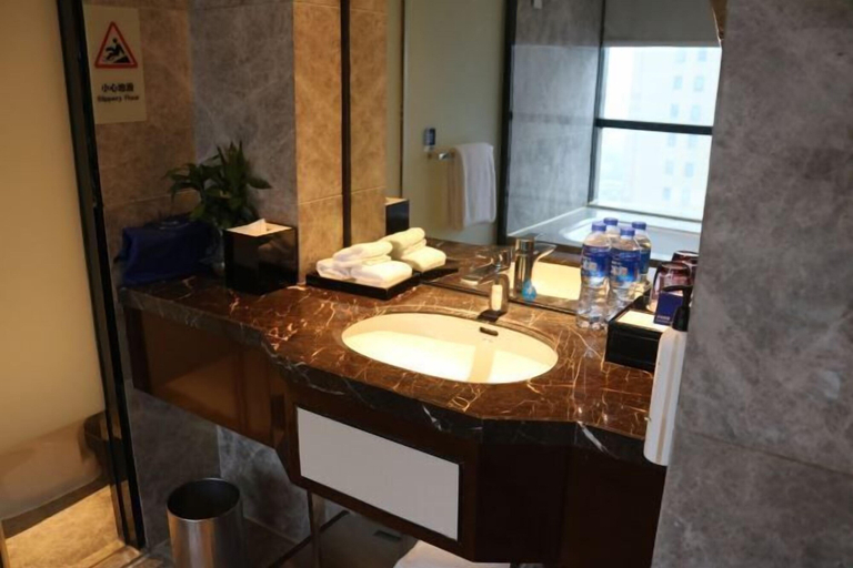 Bathroom 3, Wanda Realm Fuyang, Fuyang