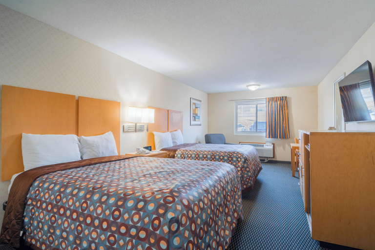 Bedroom 3, Rodeway Inn Blair, Washington