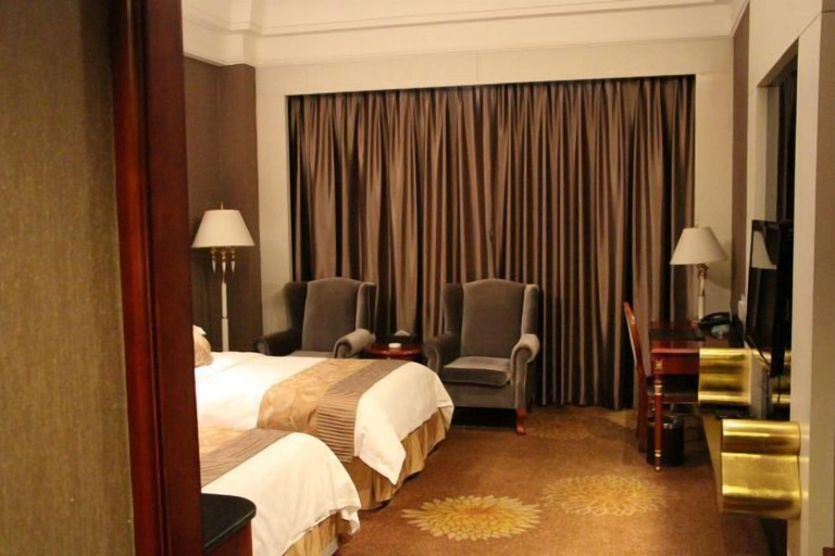 Bedroom 5, Jinling International Hotel, Dongying