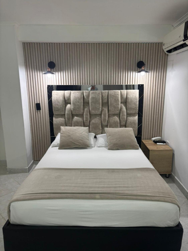 Bedroom 2, Hotel Santorini la 70, Medellín