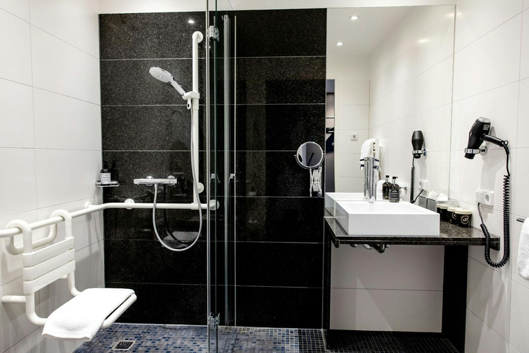Bathroom 4, Motel One Wien Prater, Wien