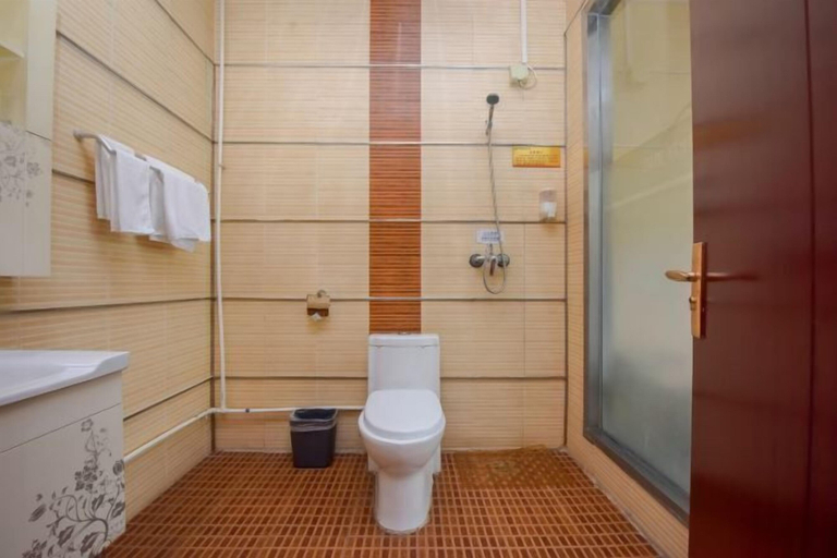 Bathroom 3, Binle Business Express Hotel, Shijiazhuang