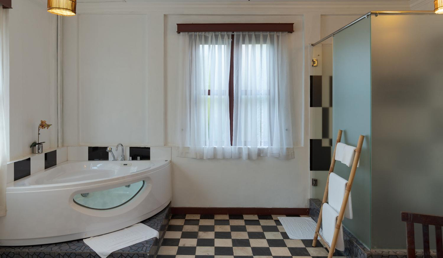 Bathroom 5, La Riviere d' Angkor Resort, Siem Reap