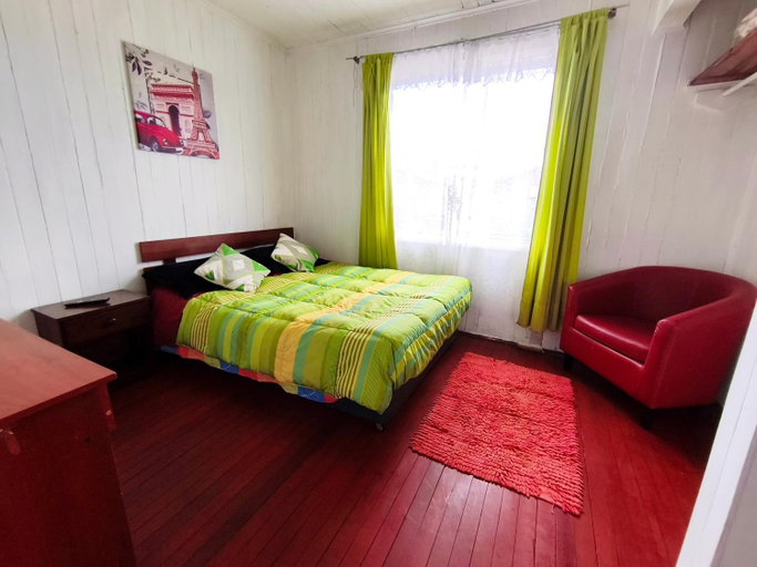 Bedroom 2, Hospedaje Luna, Valdivia