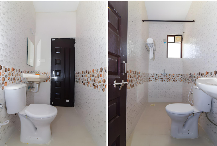 Bathroom, Meadow View Resort, South Goa