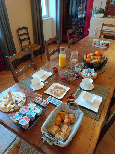 Food & Drinks 5, Chambre D’hotes Parc Johan, Saône-et-Loire