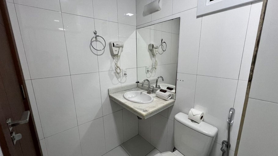 Bathroom 5, Pousada Bahia 10, Cairu