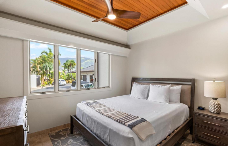 Bedroom 1, Puunoa Beach Estate, Maui