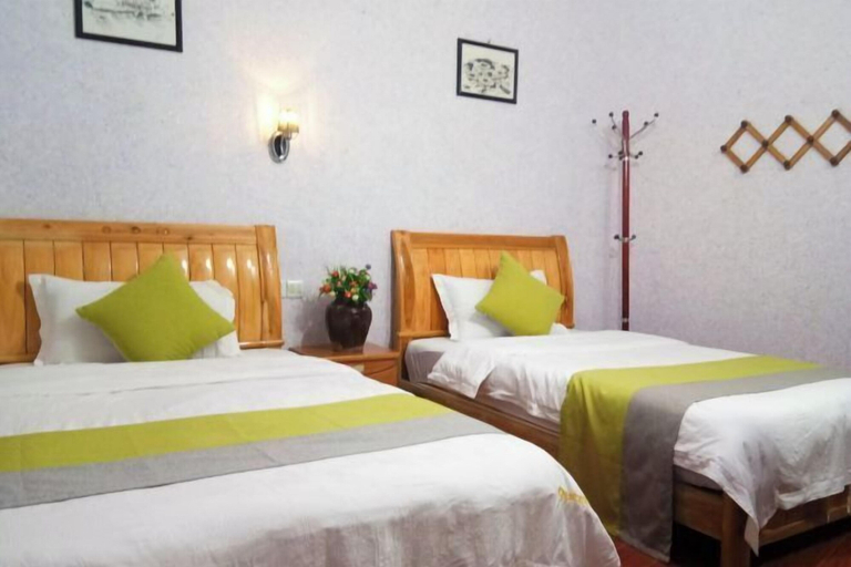 Bedroom 3, Yuerong Inn, Zhangzhou