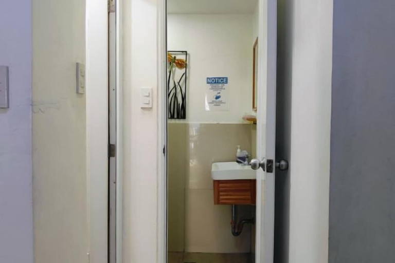 Bathroom 3, Stay Malate (Wanderers Guest House), Manila City