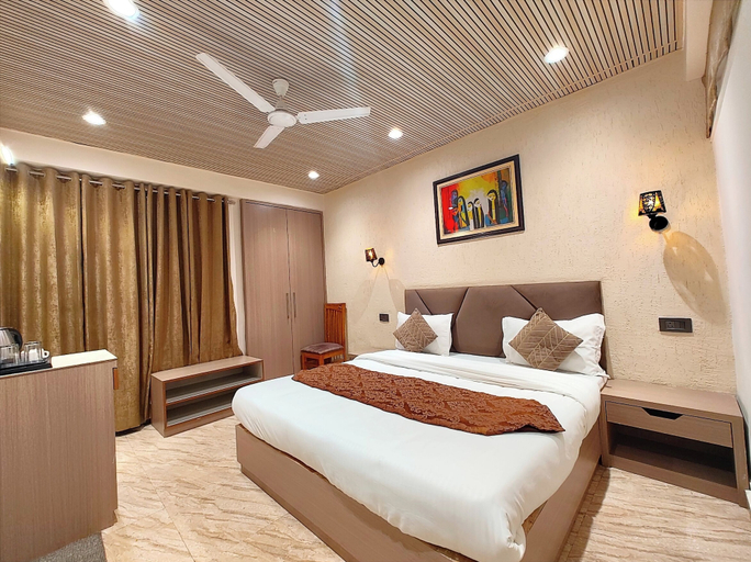 Room 2, Nainital Hotel The Gwen Stays, Nainital