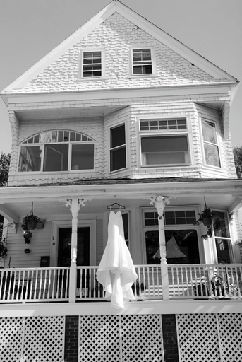 Exterior & Views, Chart House Inn, Newport