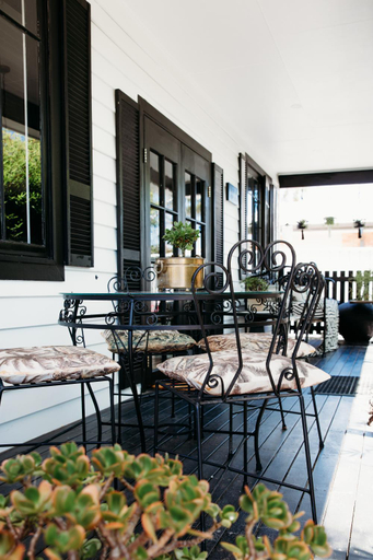Others 5, Ebony & Ivory Villa, Port Stephens
