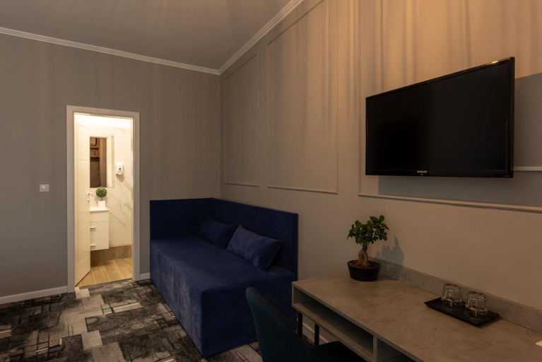 Others 2, Hotel PASO, Cluj-napoca