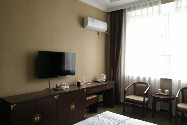 Bedroom 4, Linjianglou Hotel, Hanzhong