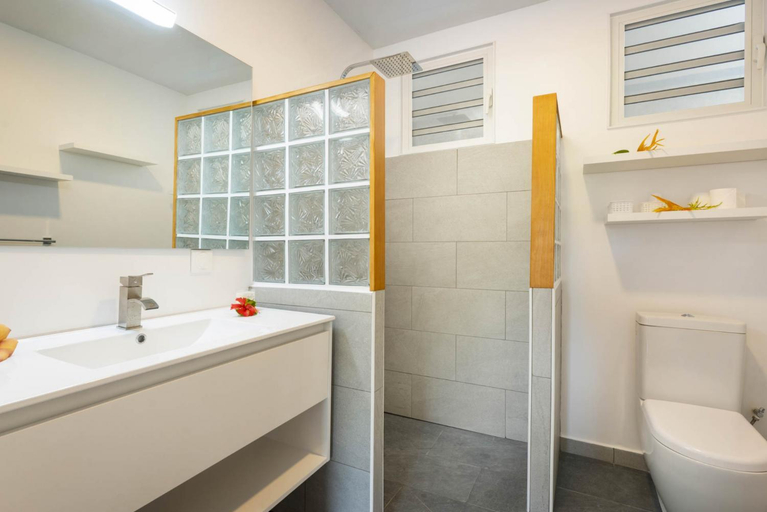 Bathroom 3, Villa Tea
