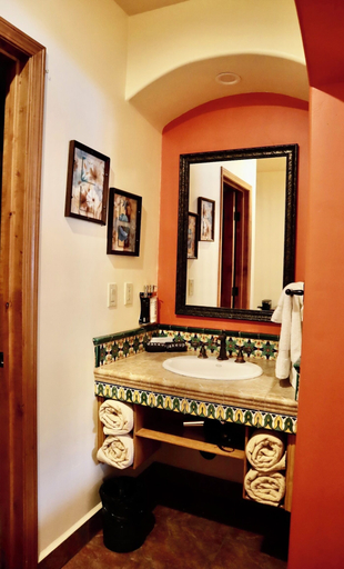 Bathroom 5, Los Arboles Hotel, Riverside