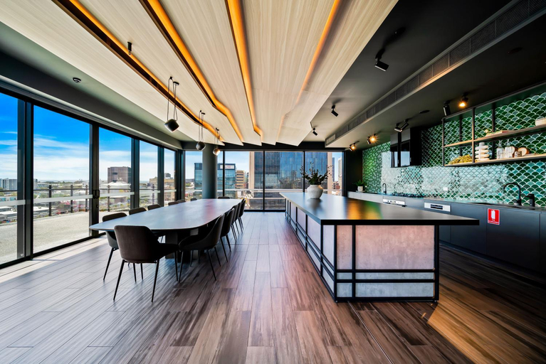 2, Aurora City Center Executive Apartment Perth CBD-Pool & Gym &Parking-Adjacent RAC, Perth